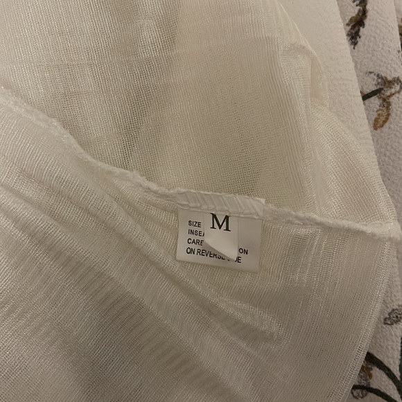 White Floral Off Shoulder Smocked High-Low Dress - Picture 5 of 5